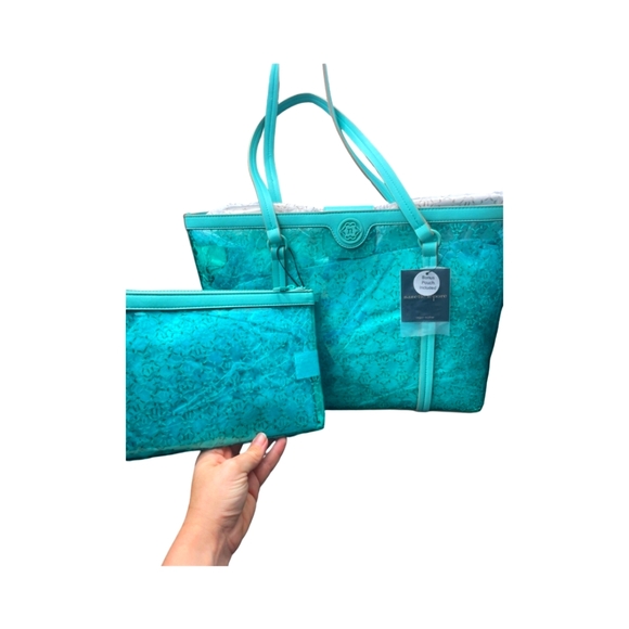 Nanette Lepore NWT Clear Aquatic Blue Logo Maxine Tote bag with Wristlet - Picture 3 of 11